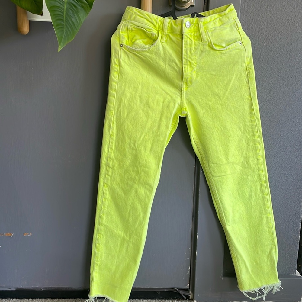 Zara Neon Yellow pants Size 34